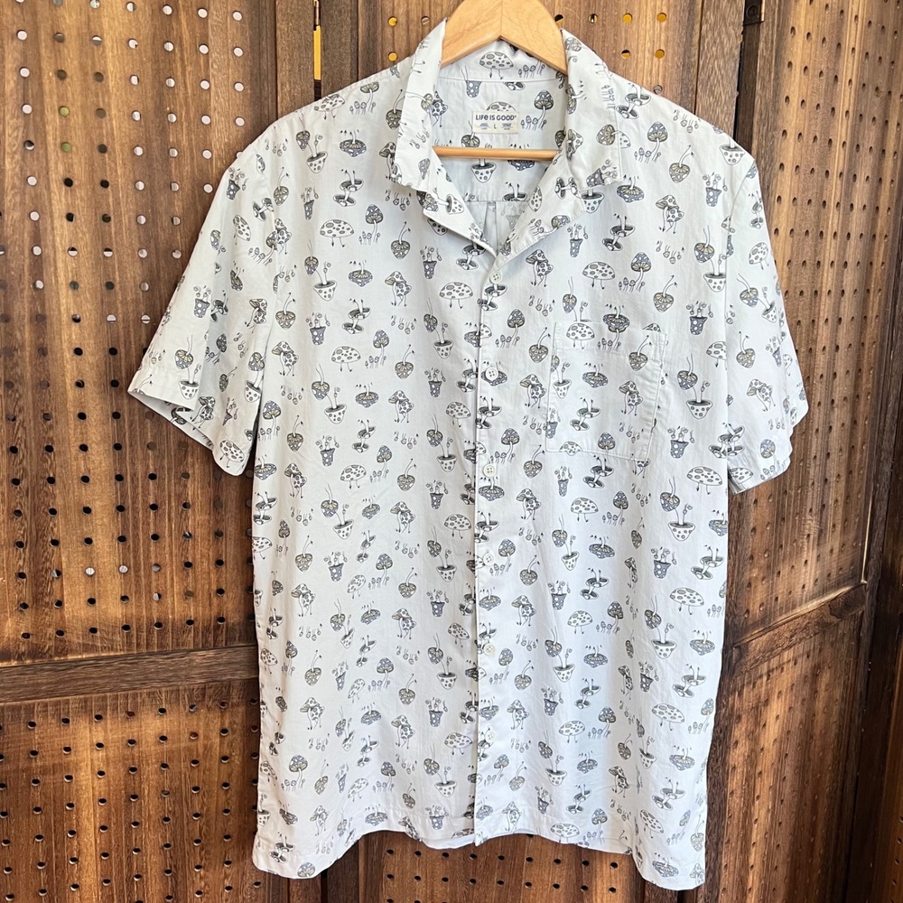 Life Is Good Mushroom Print Button Down Short Sleeve Shirt Men's Large